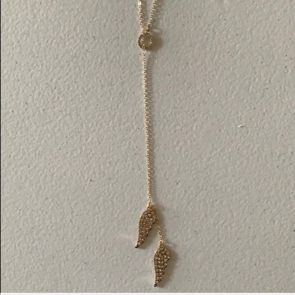 DAINTY ANGEL WING NECKLACE